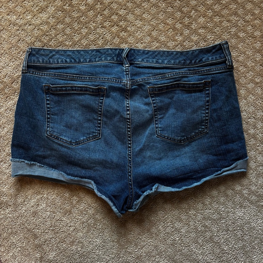 Torrid Denim Shorts size 20 - Picture 4 of 9